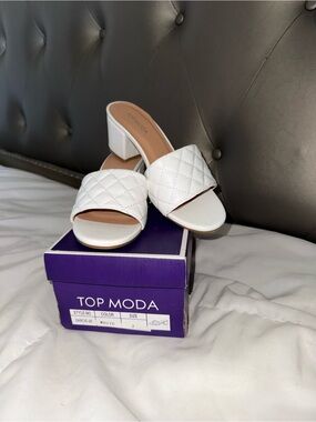 TOP Moda White Quilted Block Heel Mules